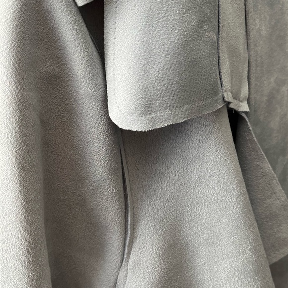 3/4 Length Baby Blue Faux Suede Trench Coat. Brand New / Never Worn - Picture 4 of 6